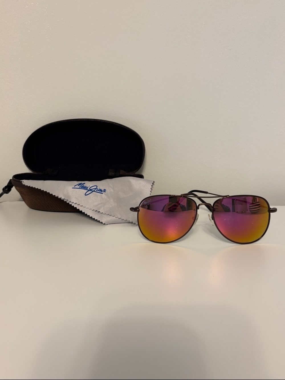 Maui Jim Aviator Sunglasses with Purple-Orange Mirrored Lenses